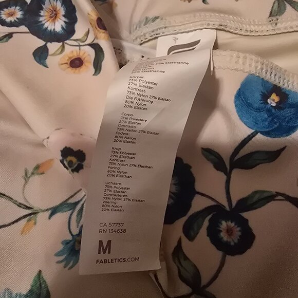 Athletic leggings - m -  Fabletics - cream with blue flowers - Picture 5 of 5